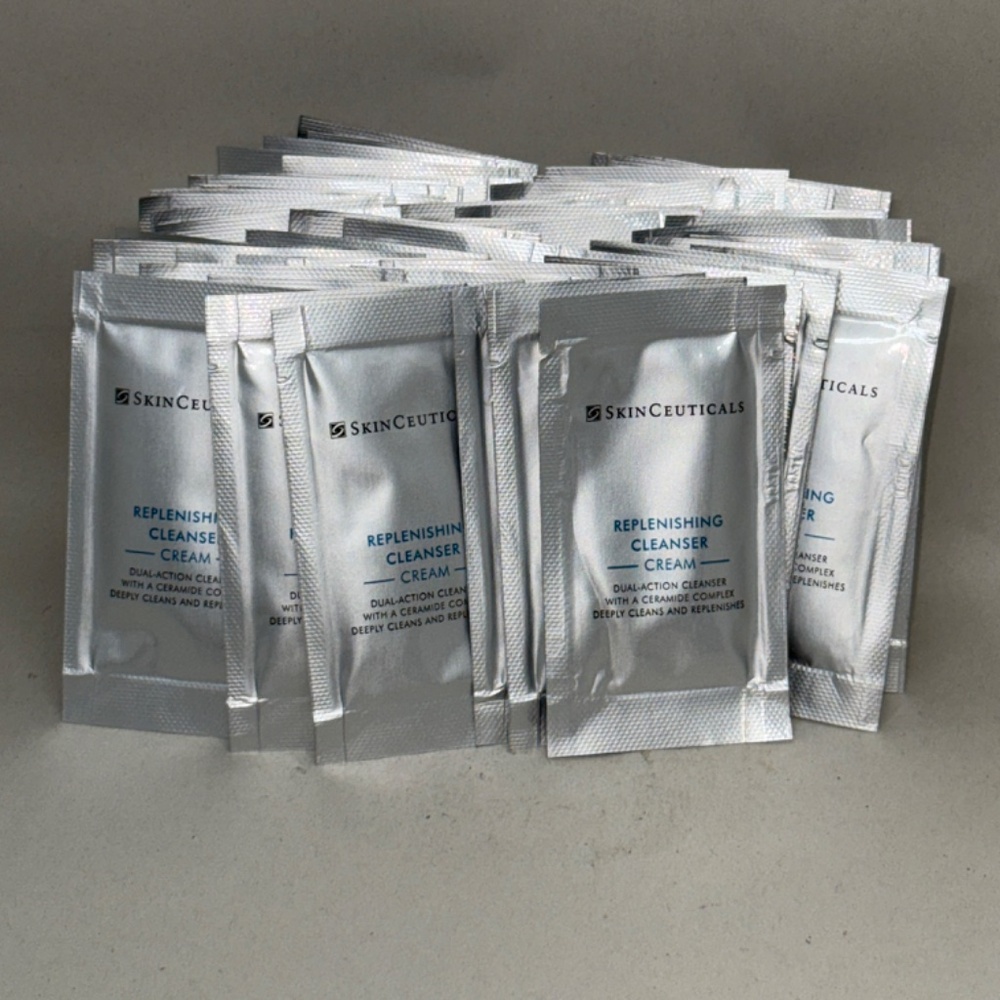 SkinCeuticals REPLENISHING CLEANSER CREAM 0.06 oz/ 2mL SINGLE USE (Pack of 50)